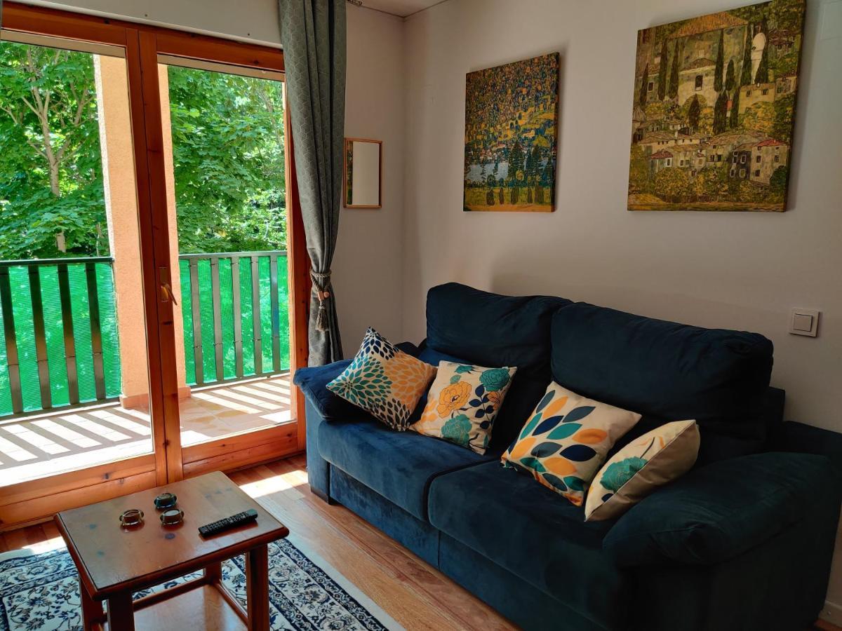 Appartement "Leo Pixel" Avairent Canfranc Estacion Extérieur photo