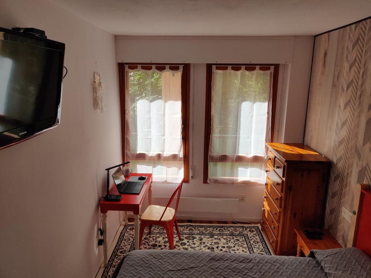 Appartement "Leo Pixel" Avairent Canfranc Estacion Extérieur photo